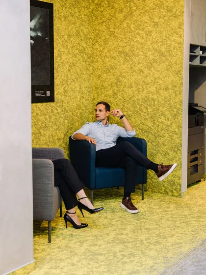 Csovari Legal Sitting Area Carpet Carpet Tile Collections Motion Vision